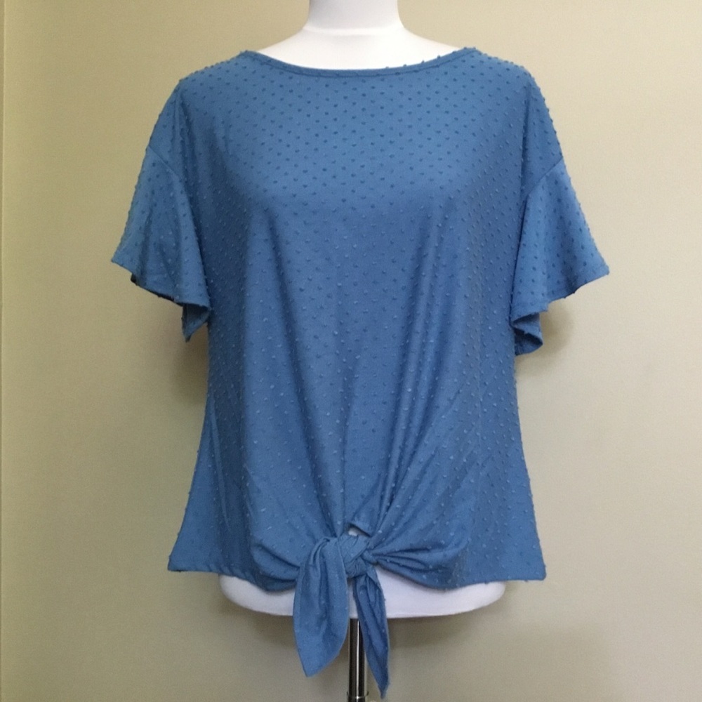 NWT$58 CUPIO blue denim swiss dot front tie tee M